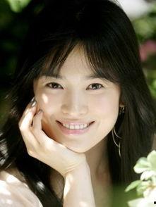 宋慧乔 最新吃瓜照片